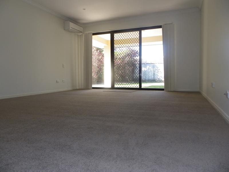 5 Meston Court, Pelican Waters QLD 4551