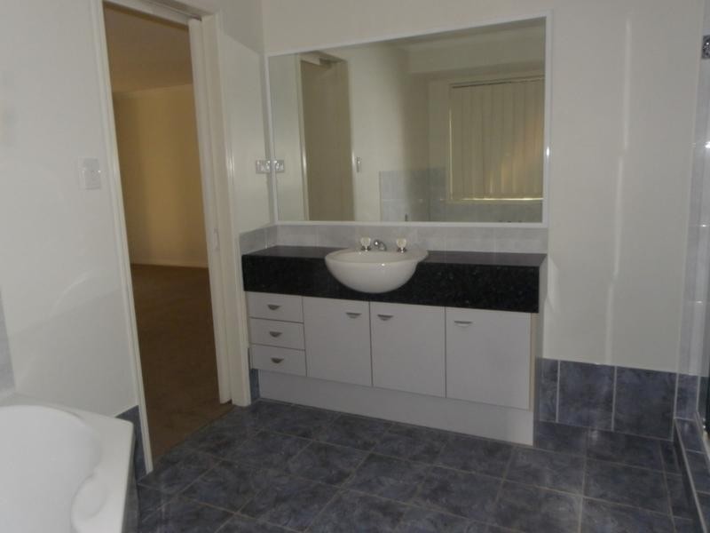 5 Meston Court, Pelican Waters QLD 4551