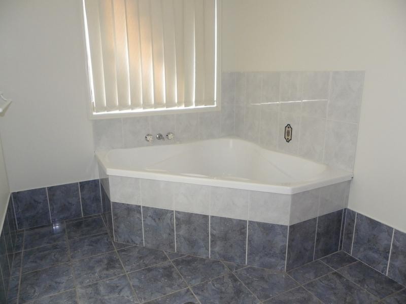 5 Meston Court, Pelican Waters QLD 4551