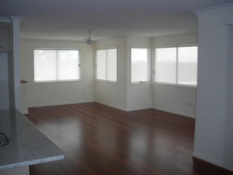 1/4 Regent Street, Caloundra QLD 4551