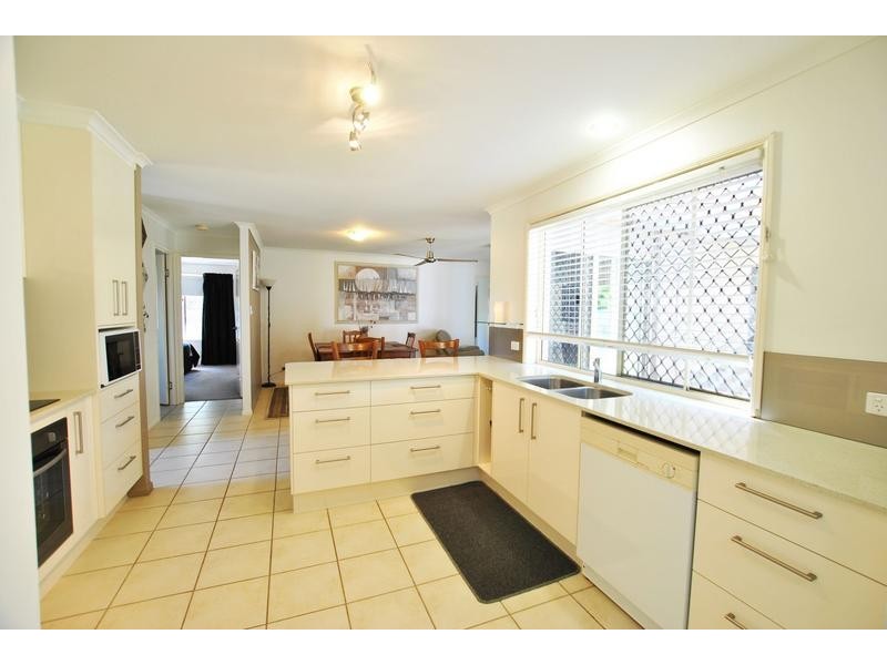 21 Pegwell Place, Currimundi QLD 4551