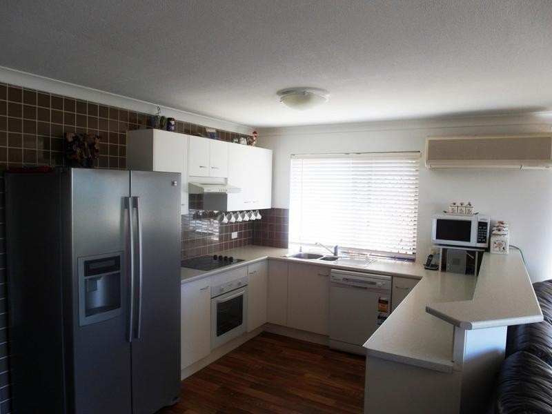 2/6 Upper Gay Terrace, Kings Beach QLD 4551