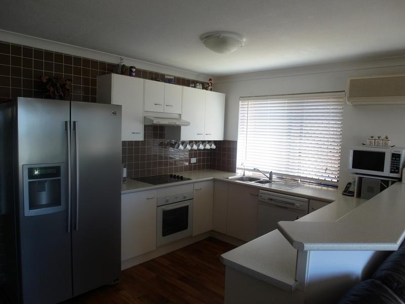 2/6 Upper Gay Terrace, Kings Beach QLD 4551