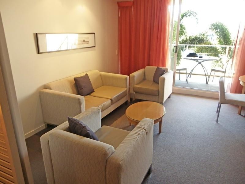 213/38 Mahogany Drive, Pelican Waters QLD 4551