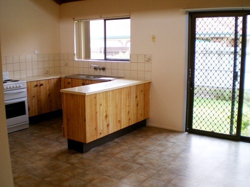 2/3 Pumicestone Place, Golden Beach QLD 4551