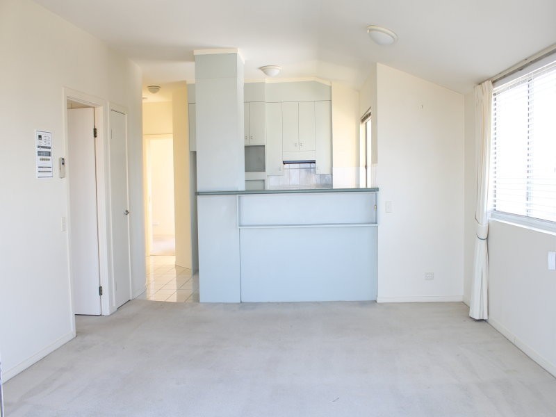 18/35 Maltman Street, Kings Beach QLD 4551