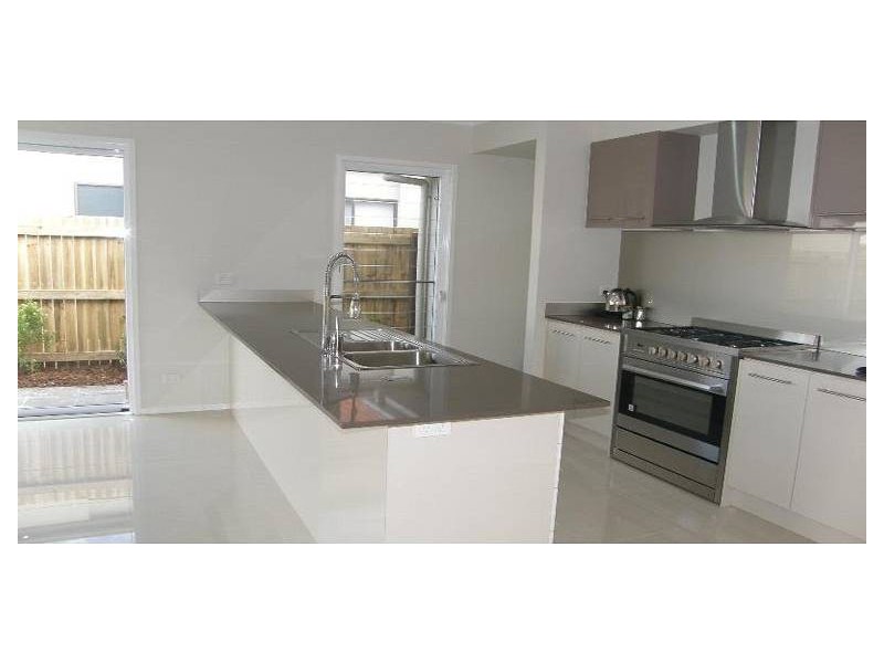 3 Genoa Circuit, Birtinya QLD 4575