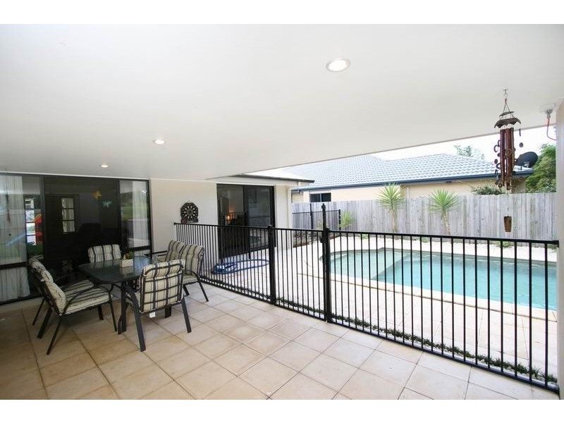 9 Tibrogargan Place, Pelican Waters QLD 4551
