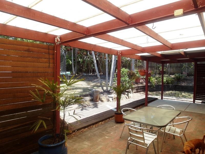 2 Donegal Court, Little Mountain QLD 4551