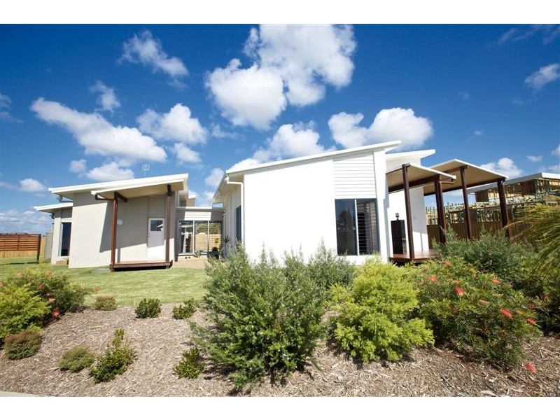 3 Tweddell Drive, Pelican Waters QLD 4551