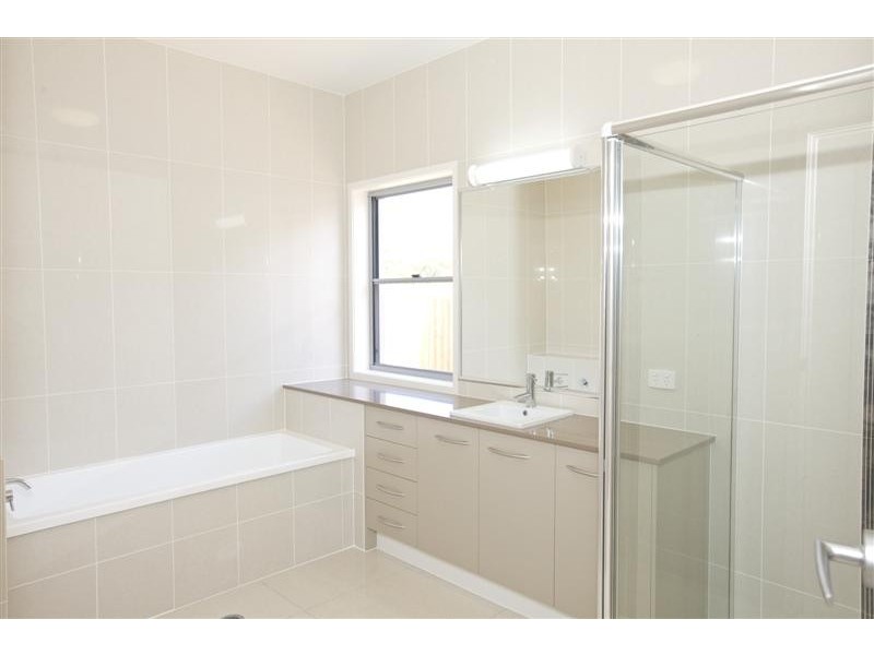 3 Tweddell Drive, Pelican Waters QLD 4551