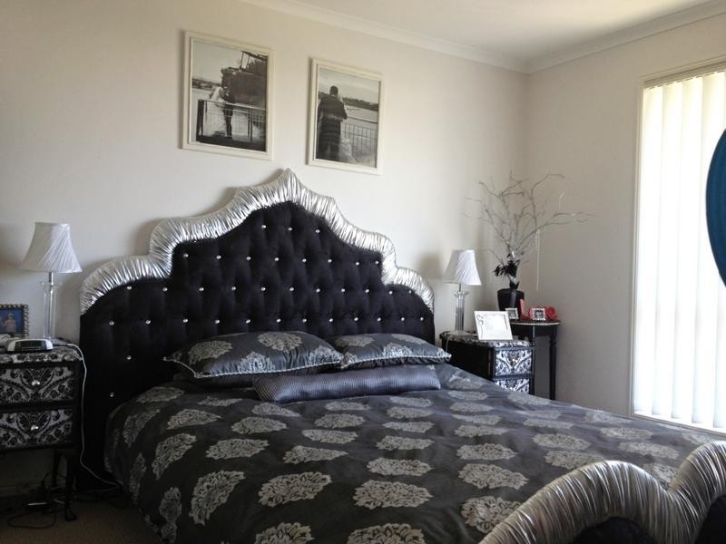 5 Middle Creek Road, Little Mountain QLD 4551