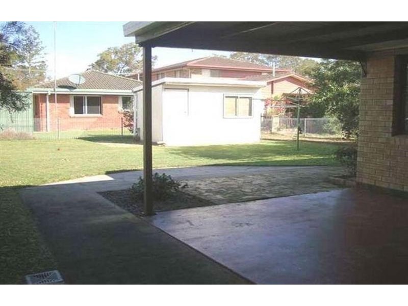 28 Booker Parade, Golden Beach QLD 4551