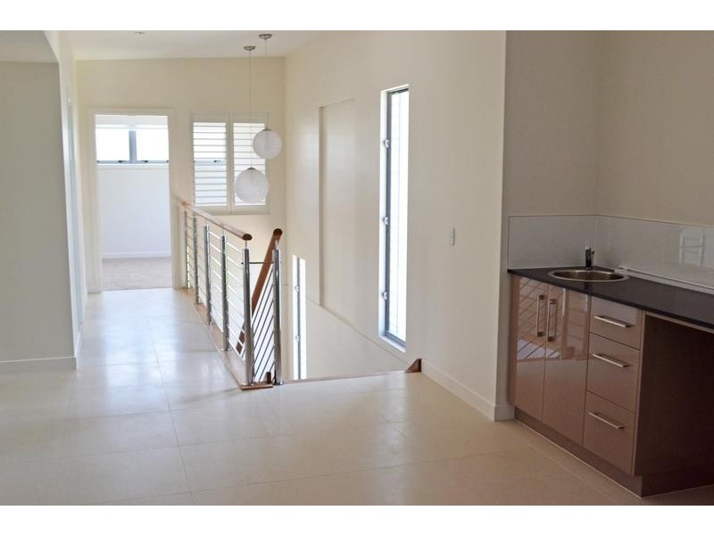 26 Warne Terrace, Kings Beach QLD 4551