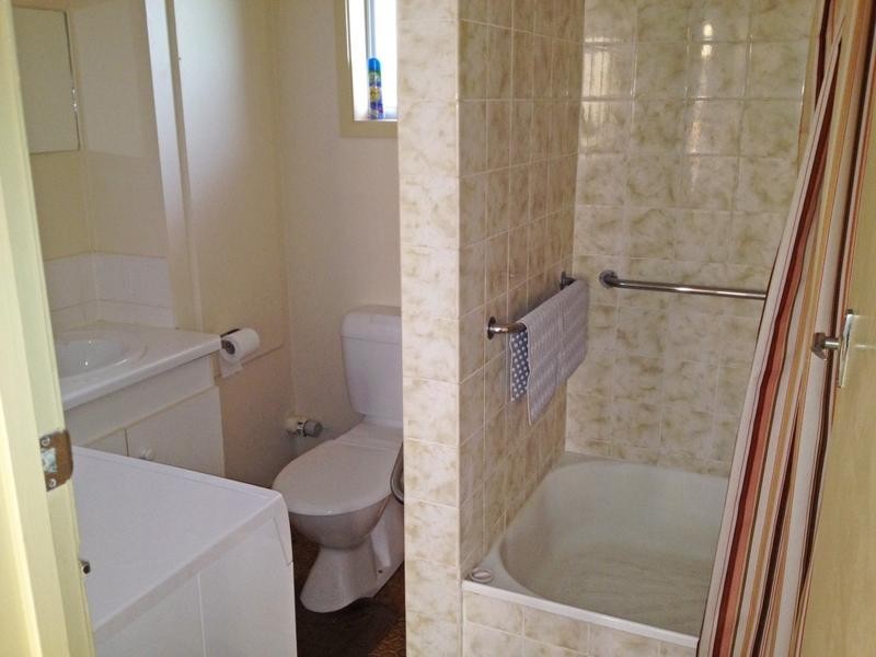 2/6 Esplanade, Golden Beach QLD 4551