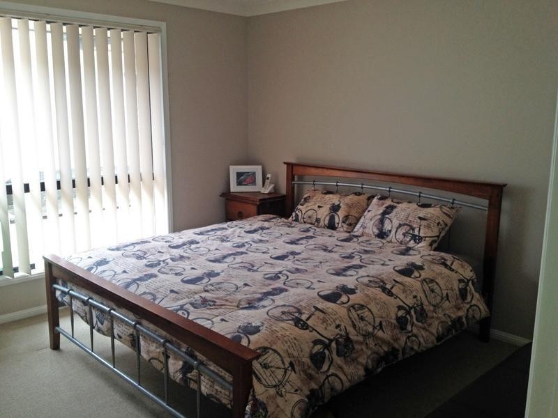 5 Carolyn Court, Little Mountain QLD 4551