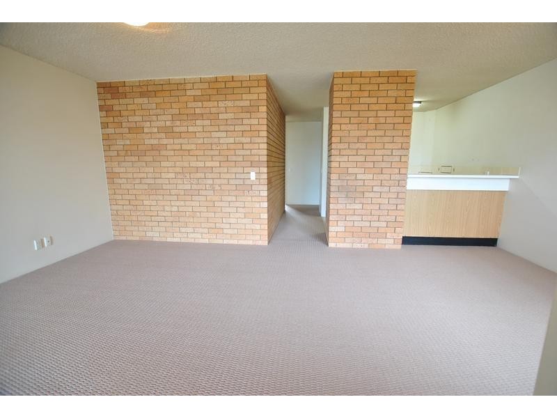 6/13 Landsborough Parade, Golden Beach QLD 4551