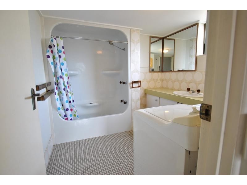 6/13 Landsborough Parade, Golden Beach QLD 4551