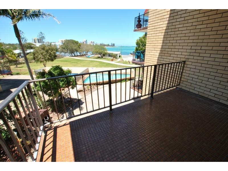 6/13 Landsborough Parade, Golden Beach QLD 4551