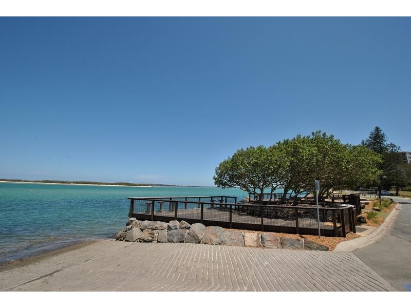 6/13 Landsborough Parade, Golden Beach QLD 4551