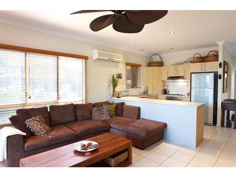 27 Samson Circuit, Caloundra West QLD 4551