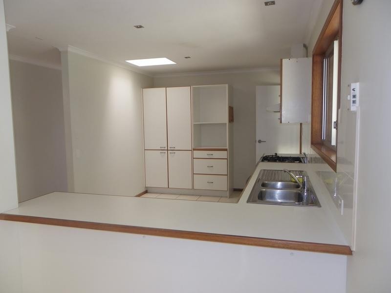 5 Naroon Crescent, Wurtulla QLD 4575