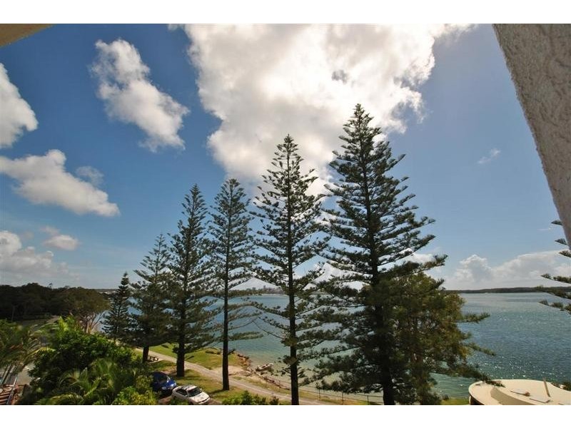 403/75 The Esplanade, Golden Beach QLD 4551