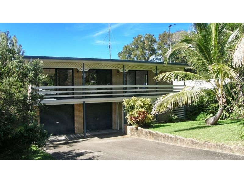11 Gemson Crescent, Moffat Beach QLD 4551