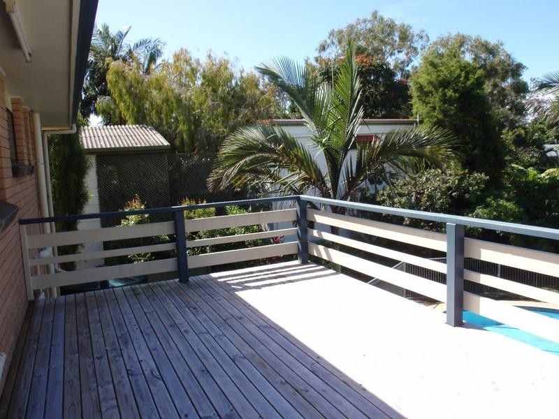 11 Gemson Crescent, Moffat Beach QLD 4551