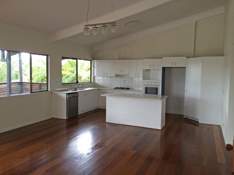 2 Anzac Street, Battery Hill QLD 4551