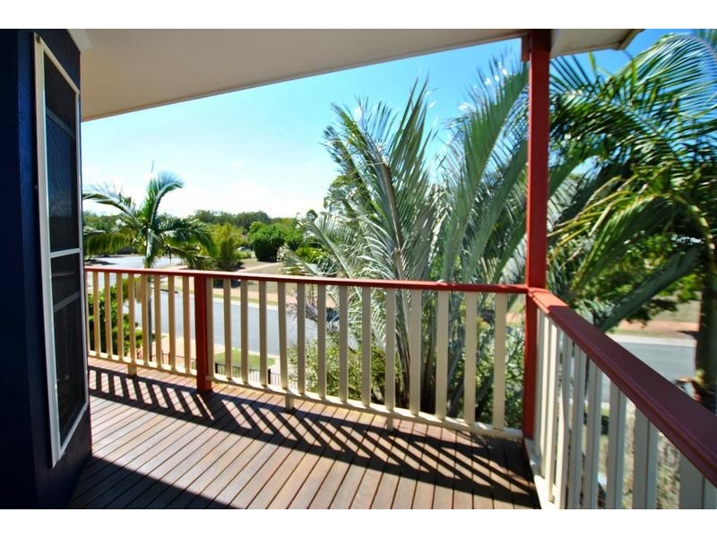 6 Lomandra Drive, Currimundi QLD 4551