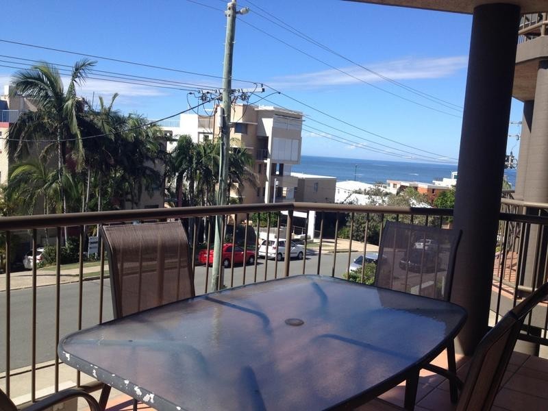 2/8 Orvieto Terrace, Kings Beach QLD 4551