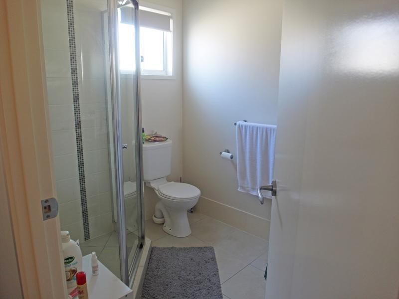 1/6 Tompkins Esplanade, Birtinya QLD 4575