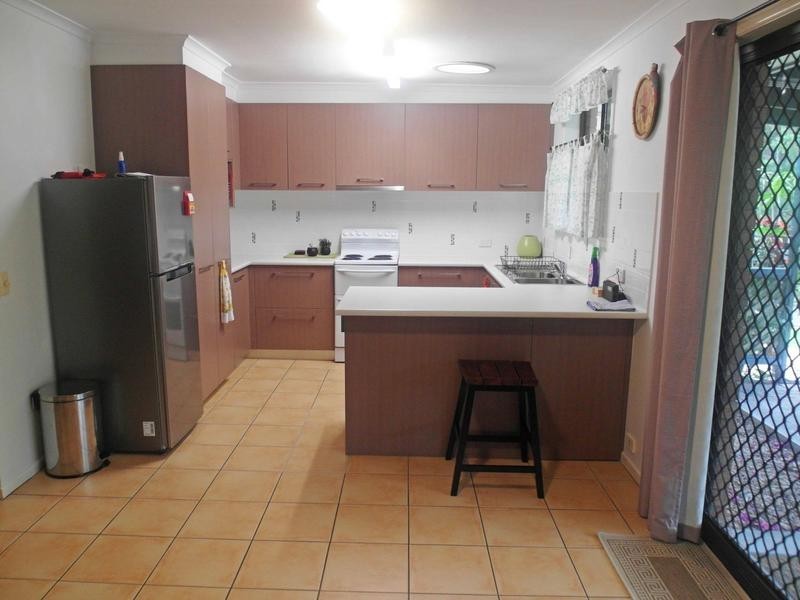 8 Teranna Street, Battery Hill QLD 4551