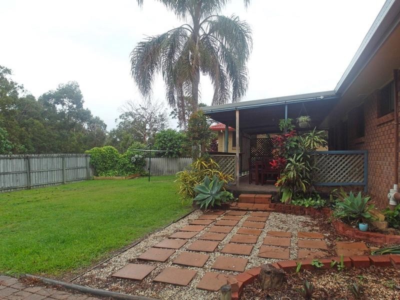 8 Teranna Street, Battery Hill QLD 4551