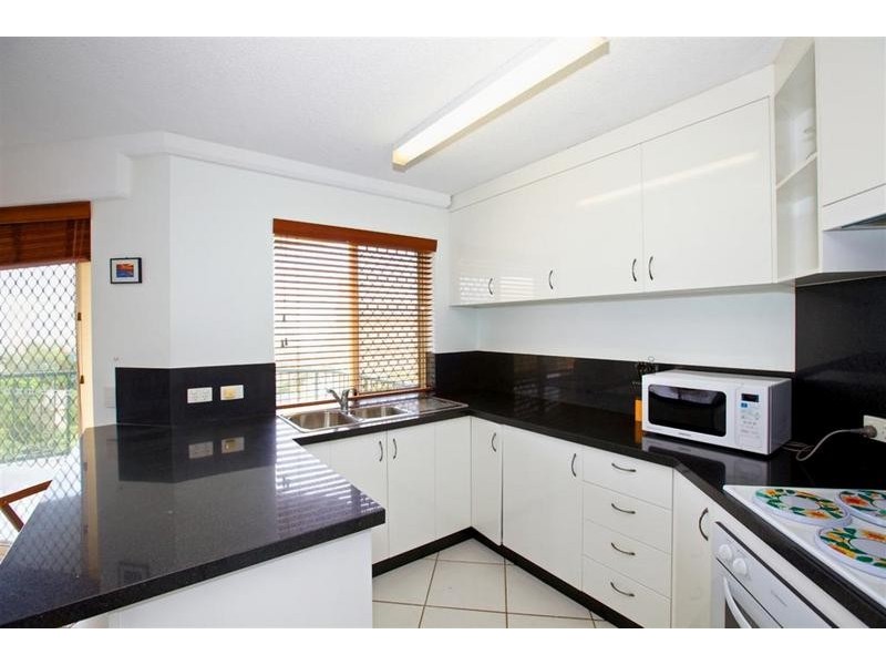 7/60 Lower Gay Terrace, Kings Beach QLD 4551