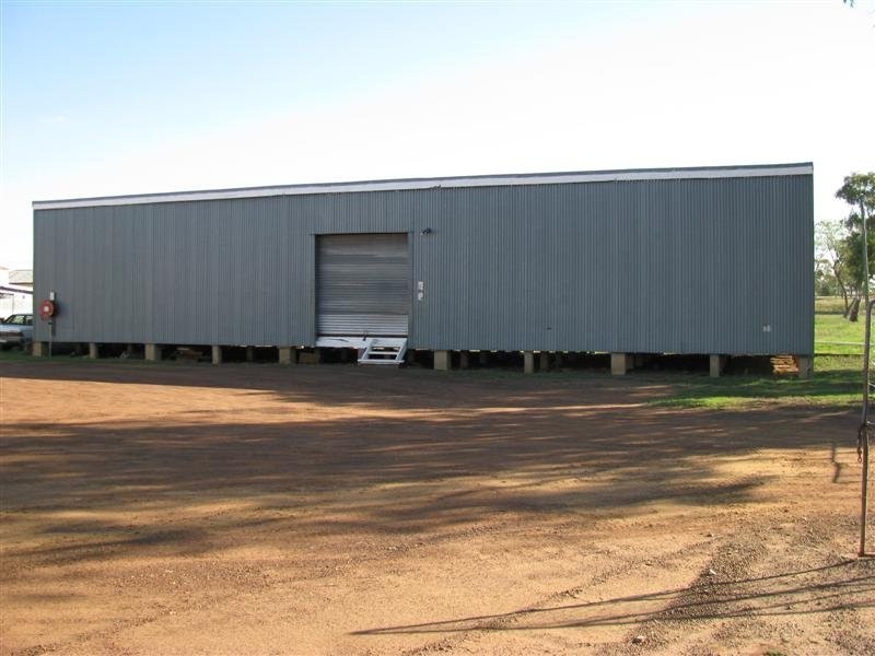 37 Skelton Street, Dalby QLD 4405