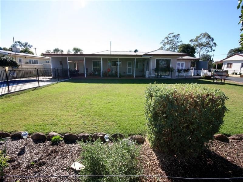 4 Knox Street, Dalby QLD 4405