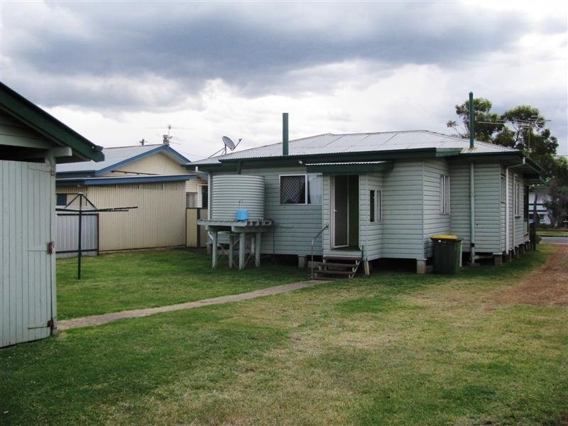 18 Kookaburra Street, Dalby QLD 4405