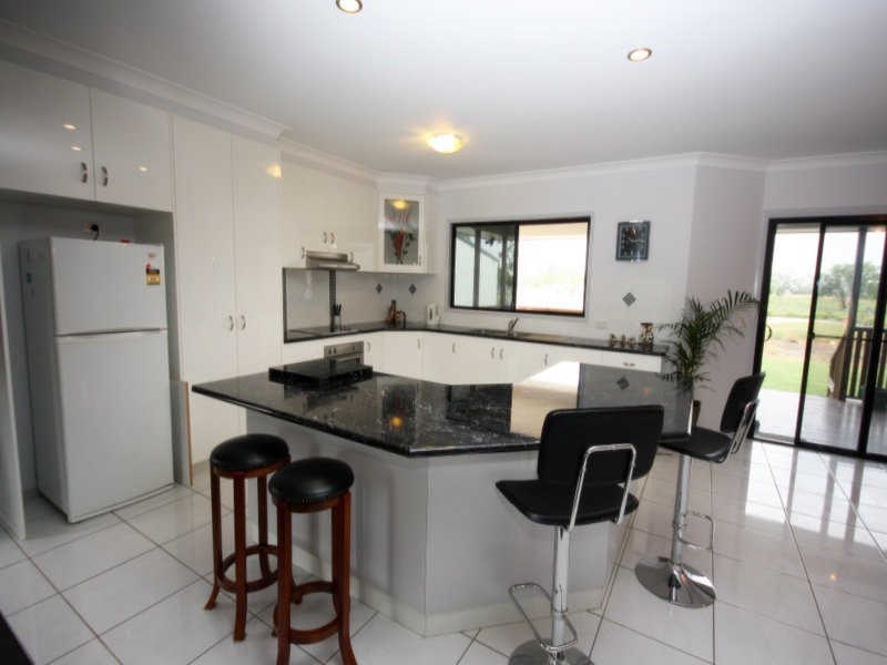 85 Mahon Street, Dalby QLD 4405