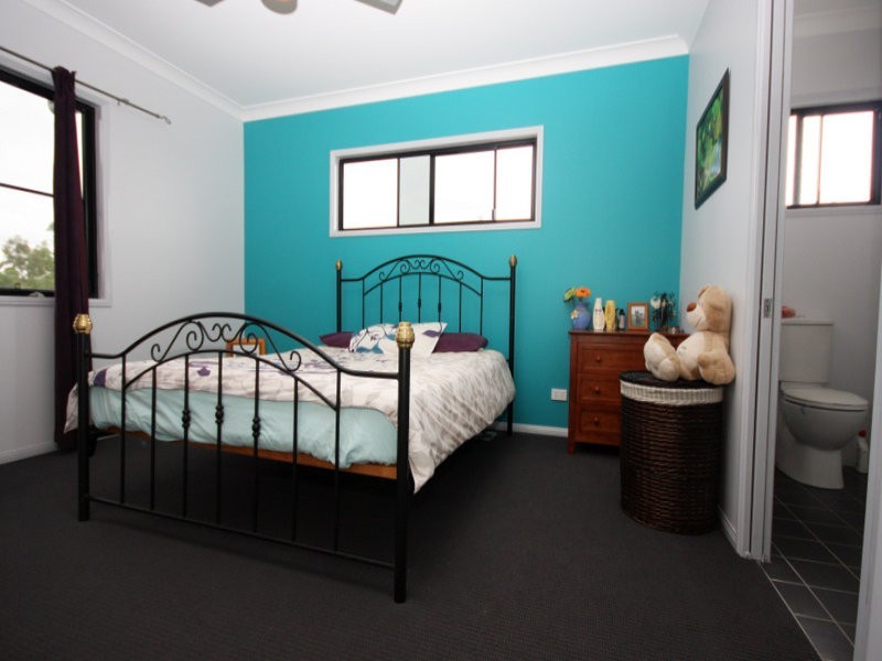 85 Mahon Street, Dalby QLD 4405