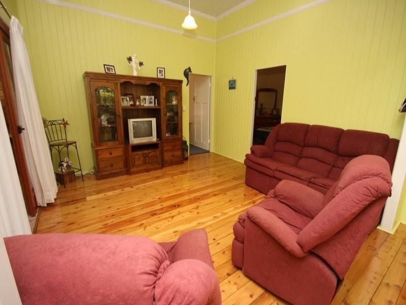 158 Cunningham Street, Dalby QLD 4405