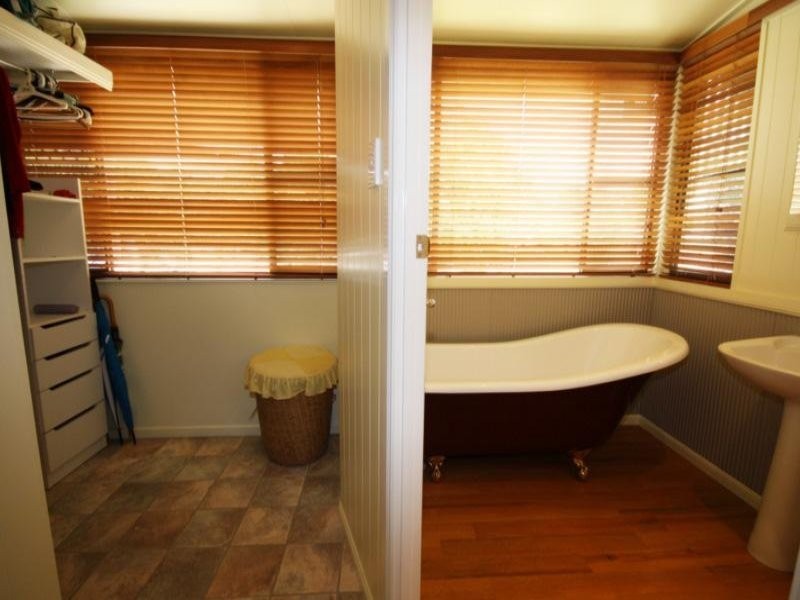 158 Cunningham Street, Dalby QLD 4405