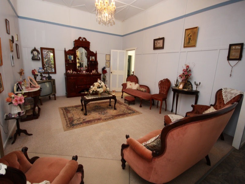 83 Curtis Street, Dalby QLD 4405