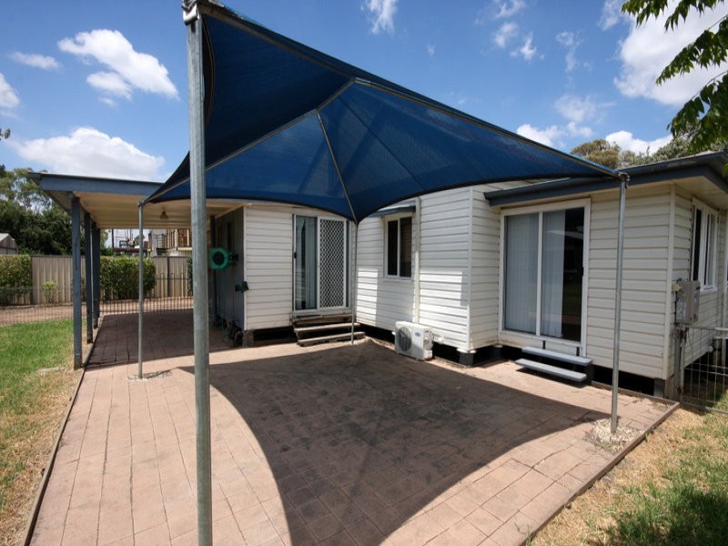 79 Patrick Street, Dalby QLD 4405