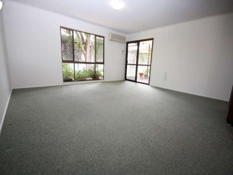 50 Bunya Street, Dalby QLD 4405