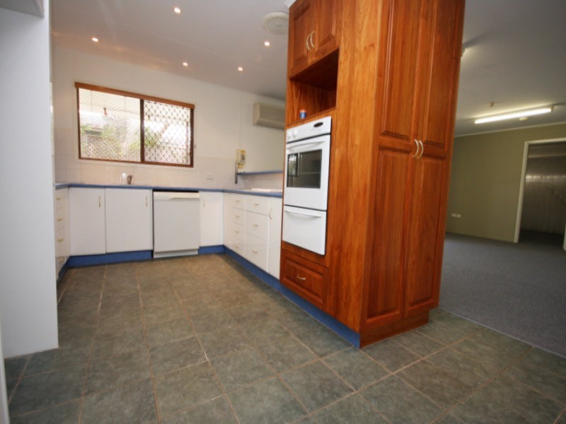 50 Bunya Street, Dalby QLD 4405