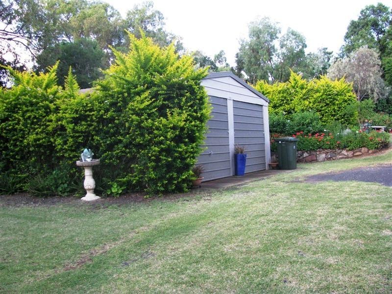 69 Wallace Street, Bell QLD 4408
