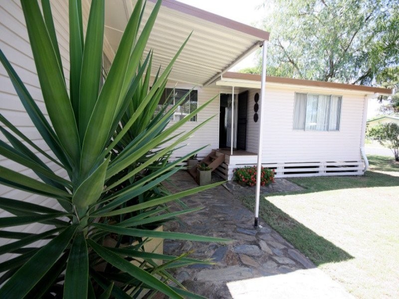33 Swan Street, Dalby QLD 4405