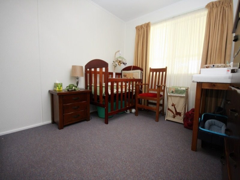 33 Swan Street, Dalby QLD 4405